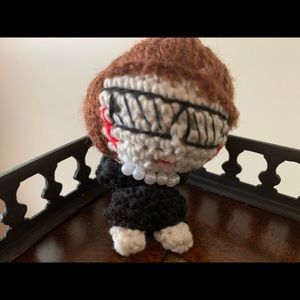 Mua Mua handmade Anna Wintour